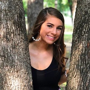 Meet your Posher, Mandi